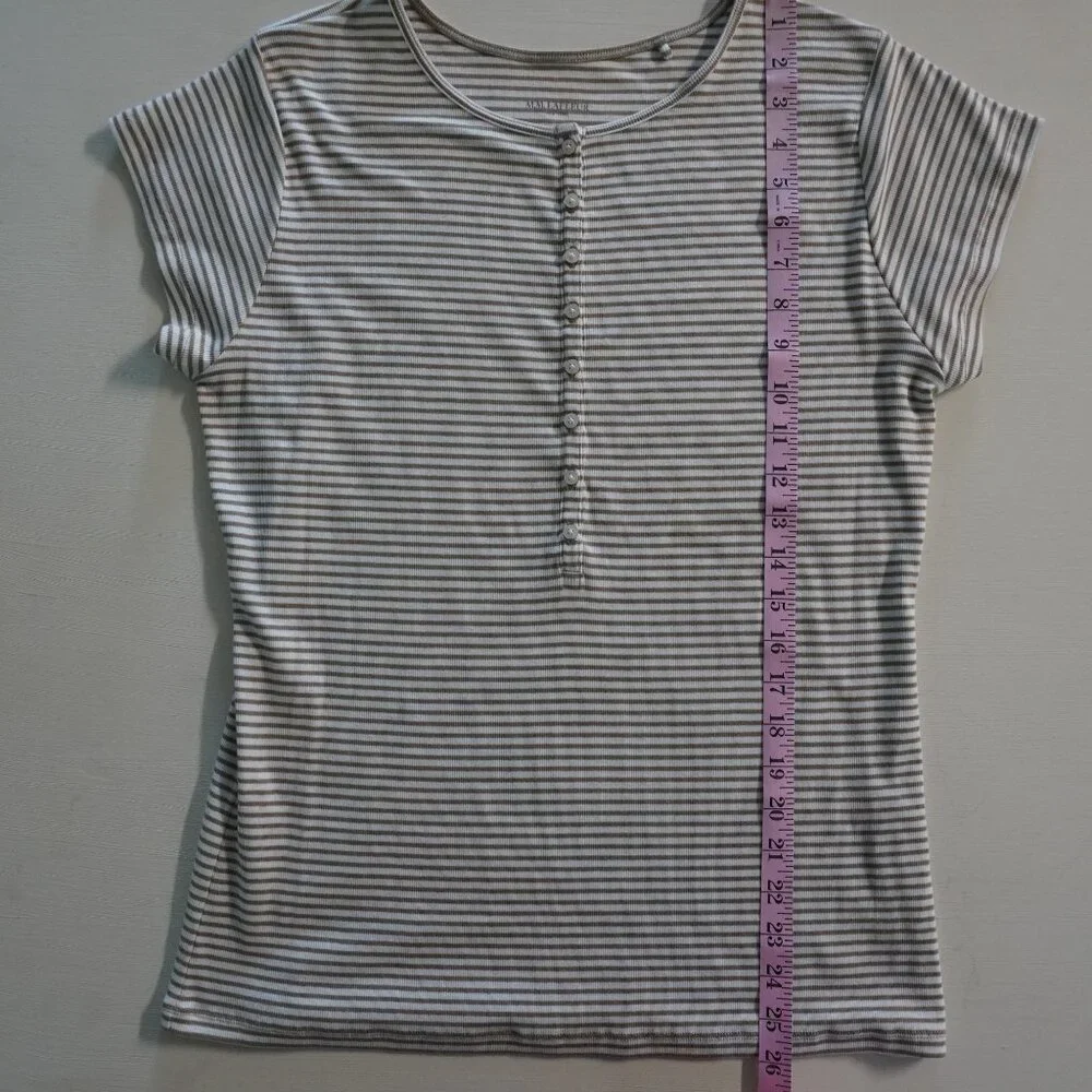 M.M. LaFleur Mori Hinley Thin Striped Ribbed Pima Cotton Khaki / Ivory Tee - Picture 7 of 7